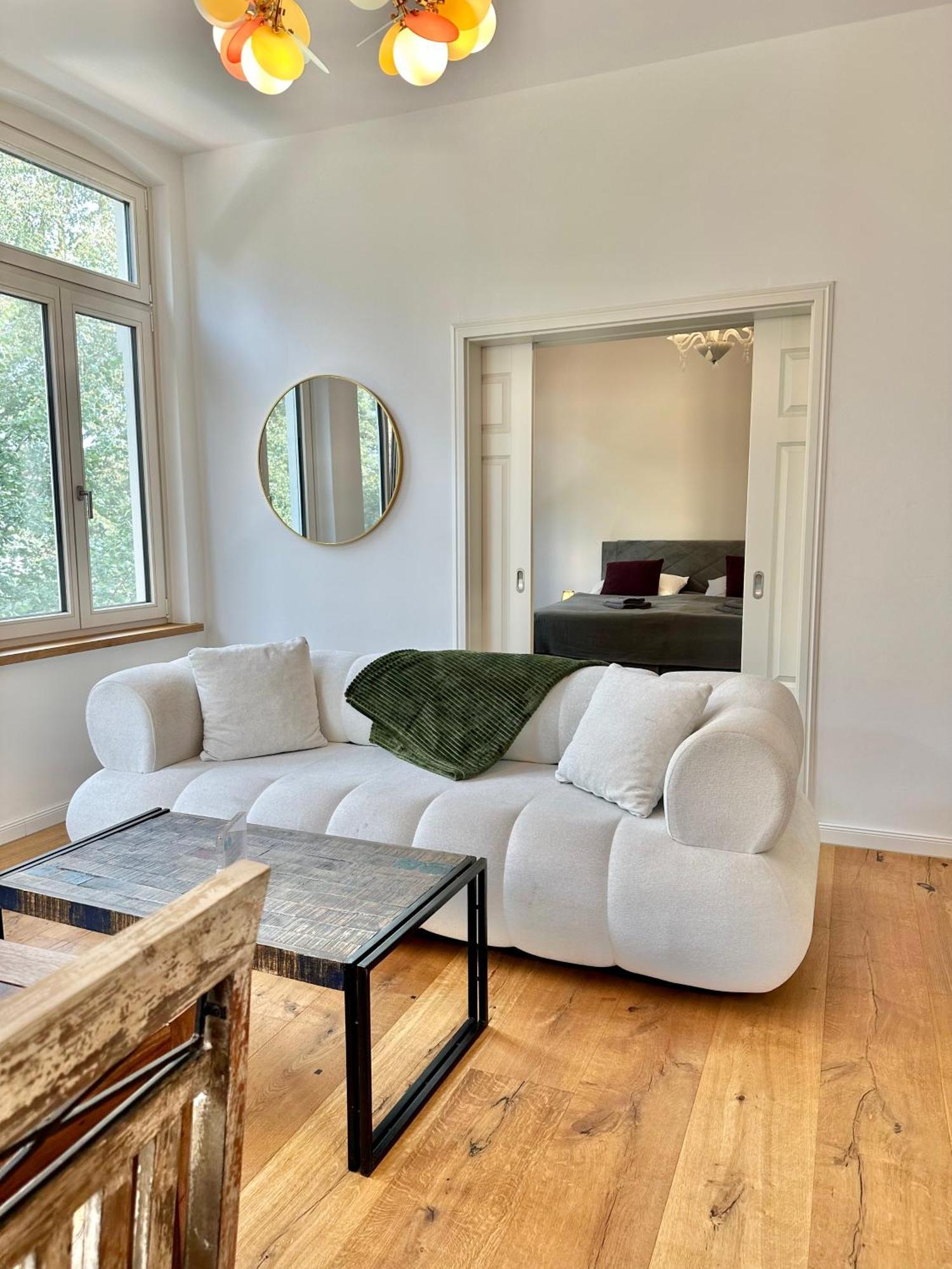 Modernes City-Apartment Mit Blick In Den Park Und 2 Baeder H9 Oldenburg Exteriér fotografie