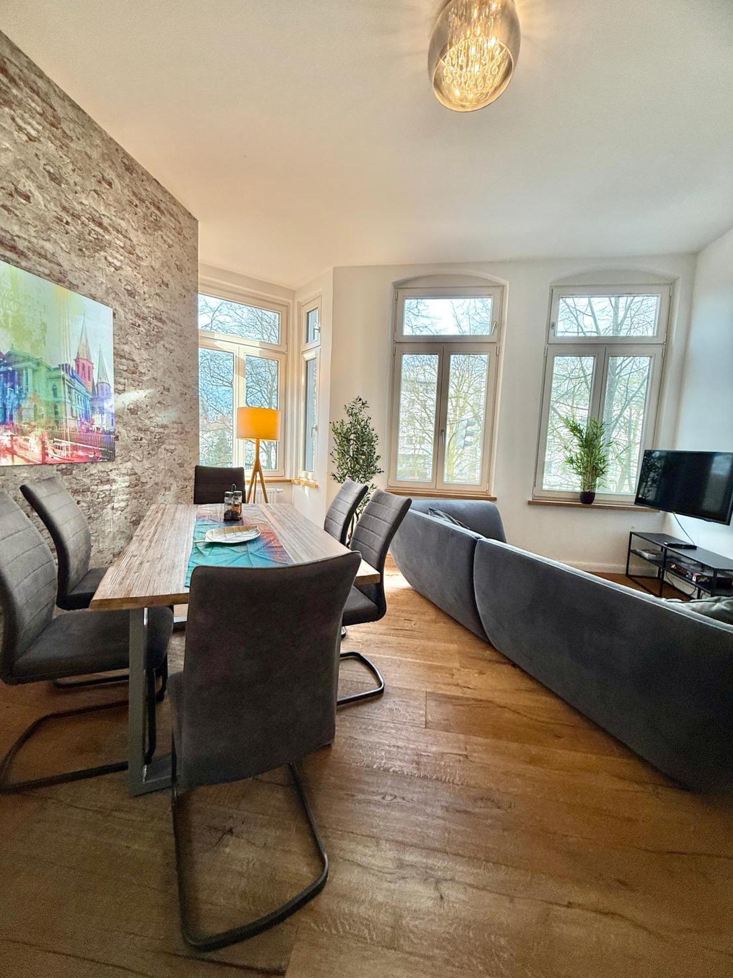 Modernes City-Apartment Mit Blick In Den Park Und 2 Baeder H9 Oldenburg Exteriér fotografie